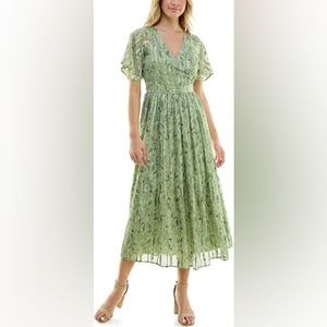 Sweet heart Rose, Green dress size Large,  fits medium large